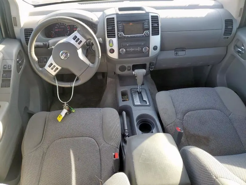 2017 NISSAN FRONTIER S  