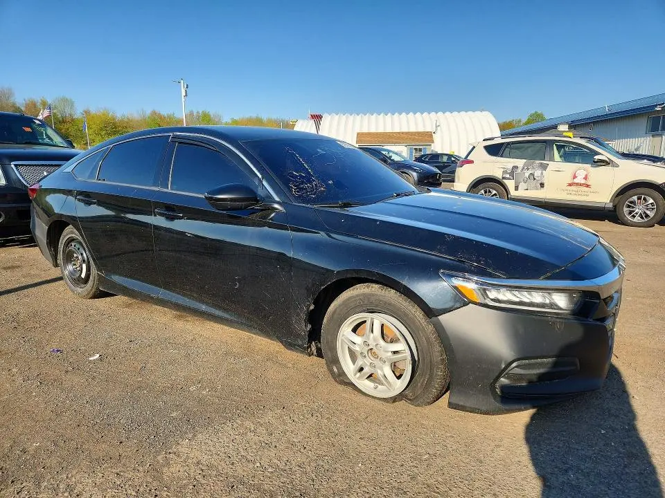 2019 HONDA ACCORD LX  