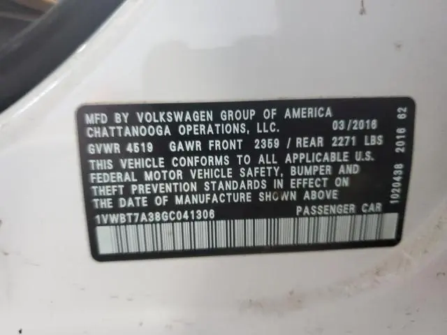 2016 VOLKSWAGEN PASSAT SE  