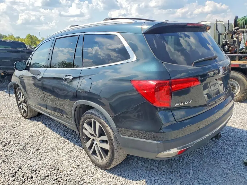 2017 HONDA PILOT TOURING  