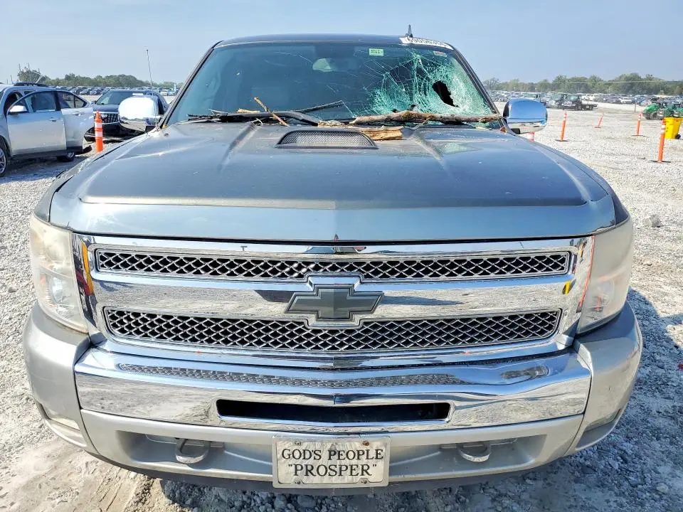 2011 CHEVROLET SILVERADO C1500 LT  