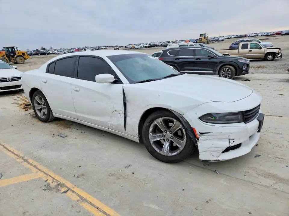 2018 DODGE CHARGER SXT PLUS  