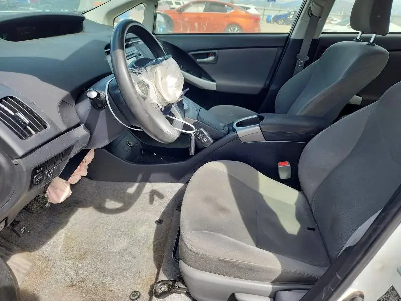 2014 TOYOTA PRIUS TWO  