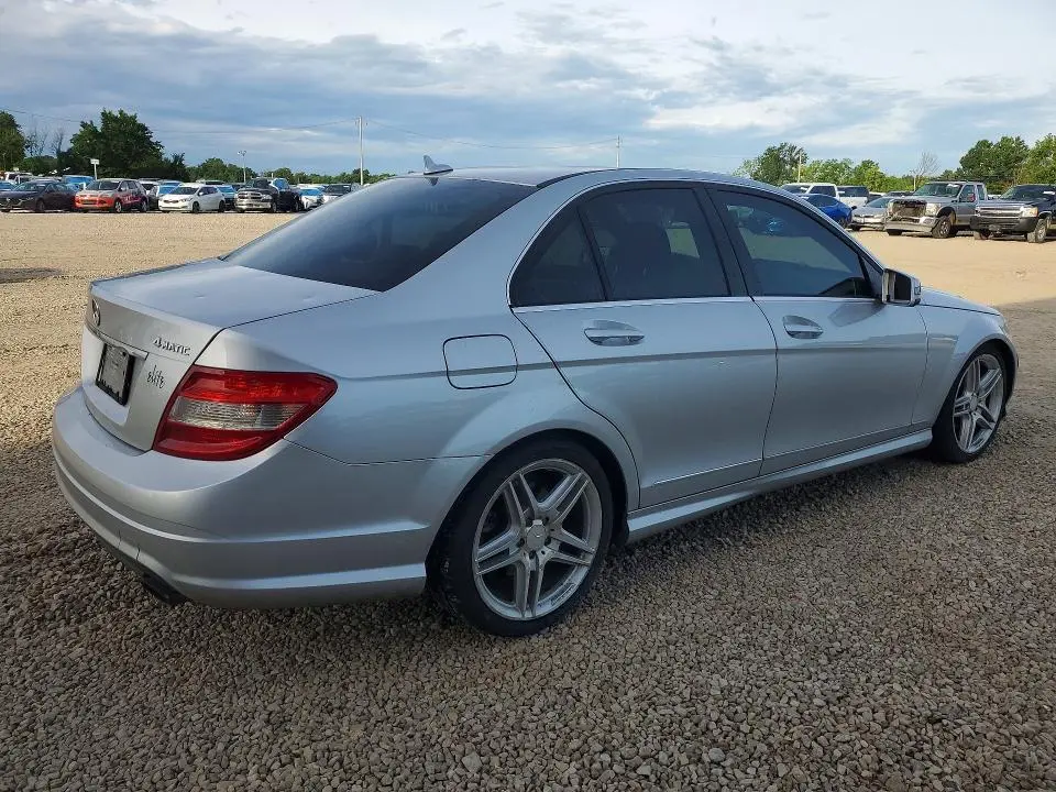 2011 MERCEDES-BENZ C 300 4MATIC  