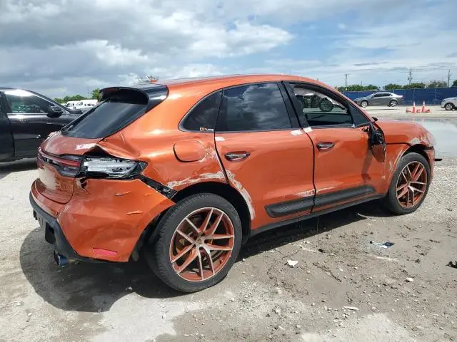 2022 PORSCHE MACAN