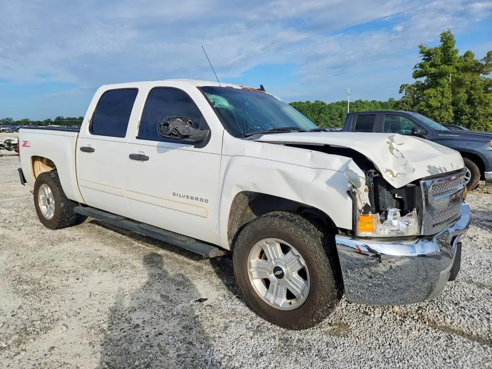 2013 CHEVROLET SILVERADO C1500 LT  