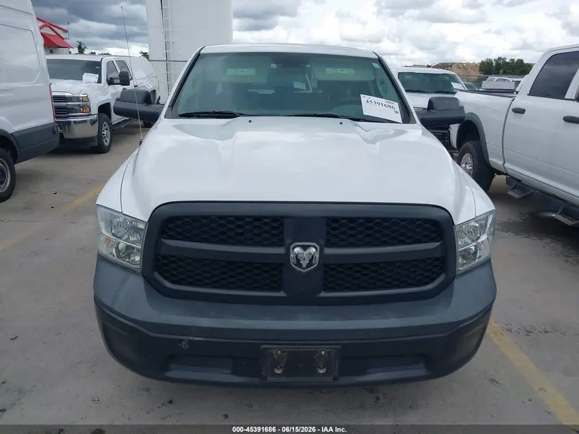 2017 RAM 1500 TRADESMAN  4X2 6'4 BOX