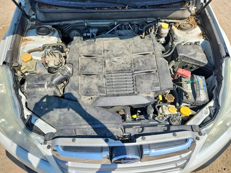 2013 SUBARU OUTBACK 3.6R LIMITED  