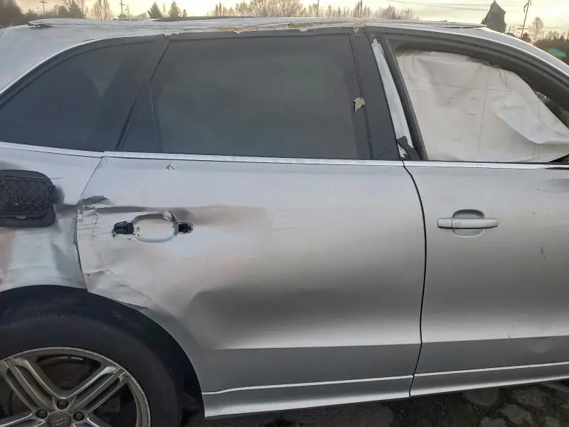 2010 AUDI Q5 PREMIUM PLUS  