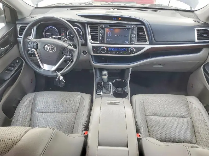 2016 TOYOTA HIGHLANDER LIMITED  