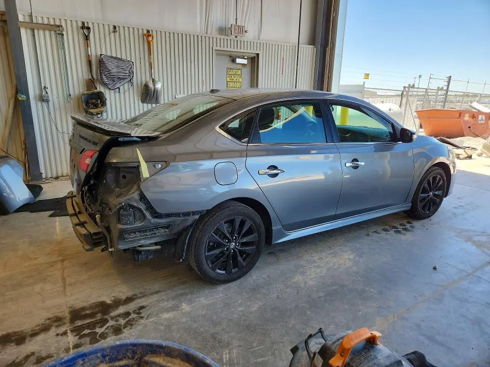 2018 NISSAN SENTRA SR  