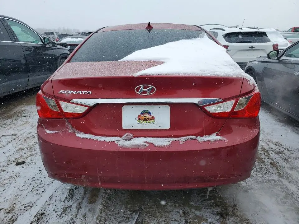 2012 HYUNDAI SONATA GLS  