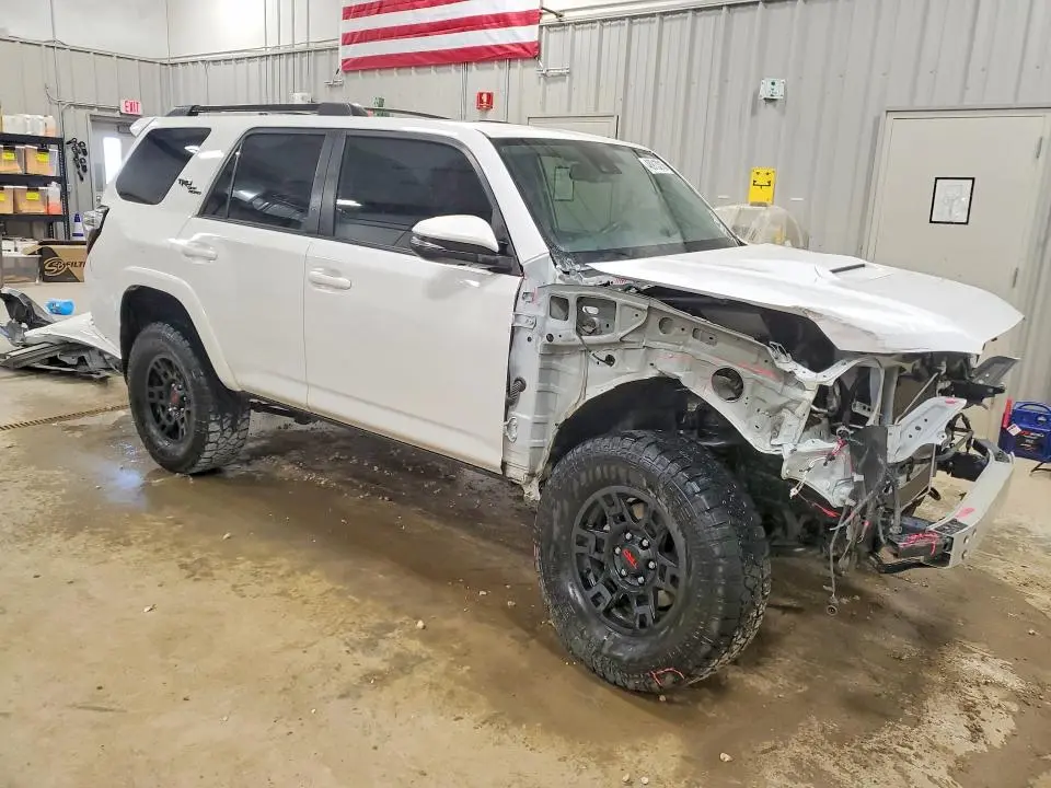 2020 TOYOTA 4RUNNER TRD OFF-ROAD PREMIUM  