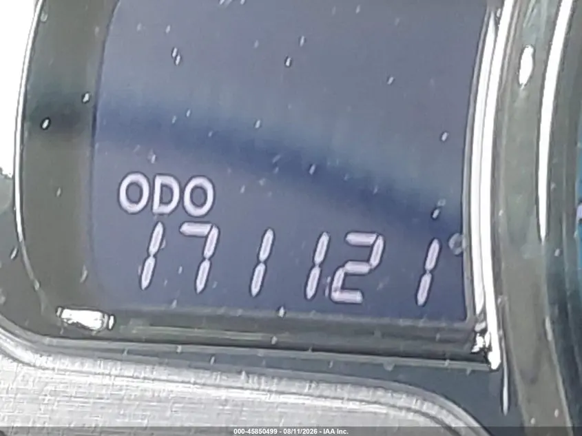2013 TOYOTA SIENNA XLE V6 8 PASSENGER