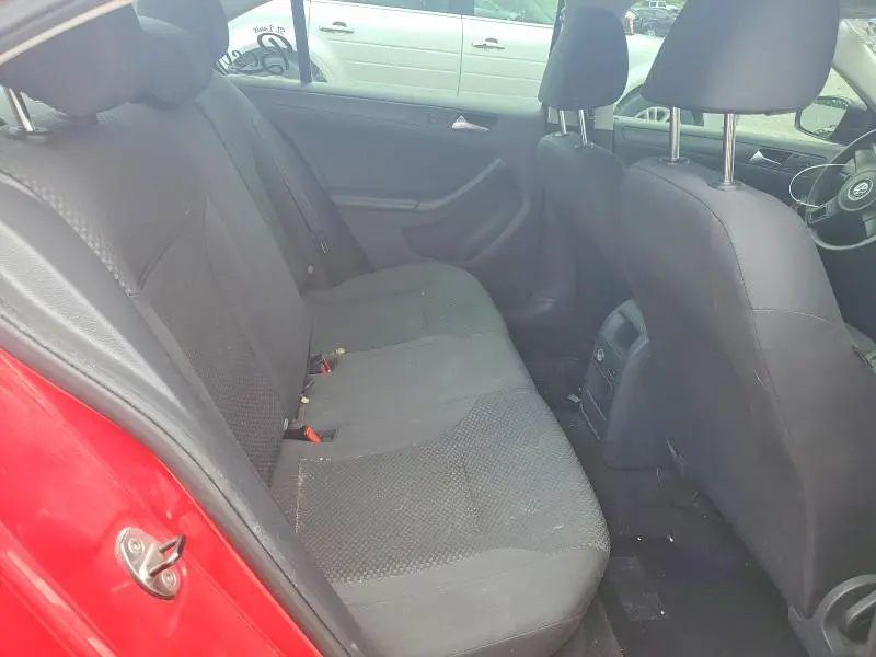 2014 VOLKSWAGEN JETTA BASE  