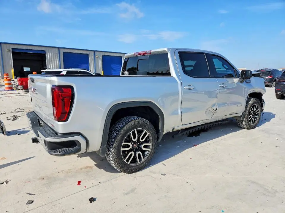 2022 GMC SIERRA K1500 AT4  