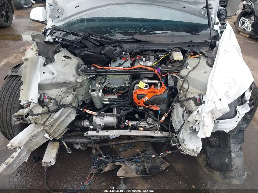 2025 TESLA MODEL 3 LONG RANGE REAR-WHEEL DRIVE/STANDARD REAR-WHEEL DRIVE