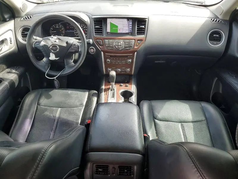 2017 NISSAN PATHFINDER PLATINUM  