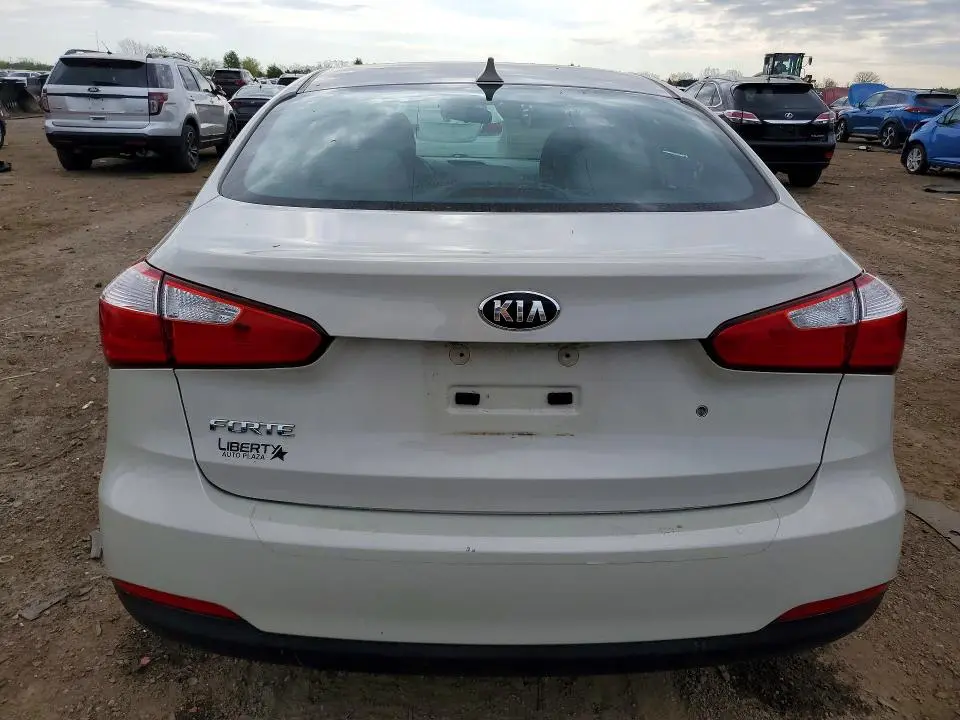 2014 KIA FORTE LX  