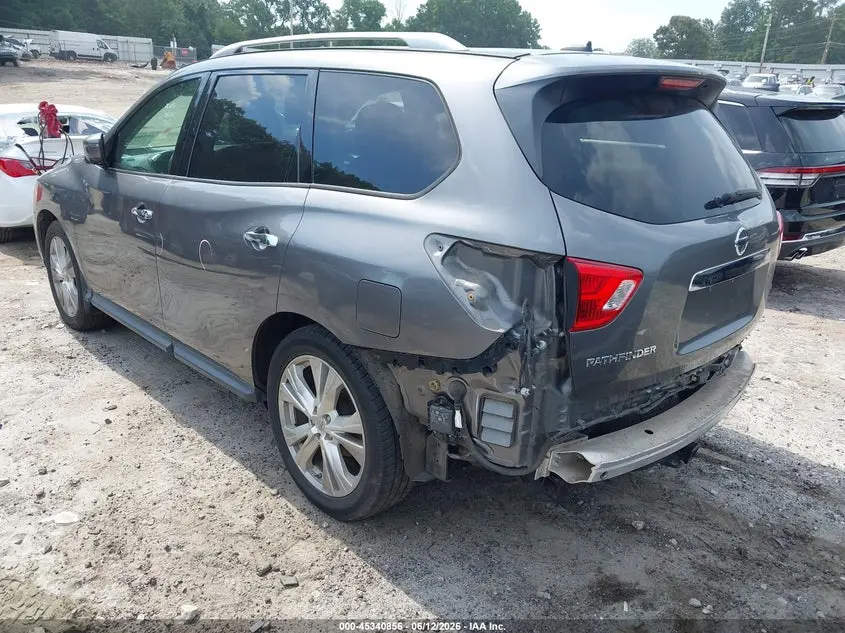 2018 NISSAN PATHFINDER SL