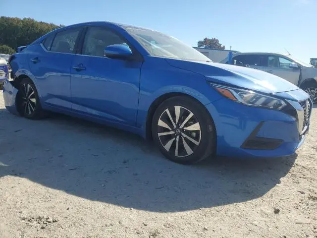 2022 NISSAN SENTRA SV  