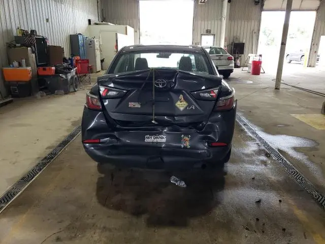 2017 TOYOTA YARIS IA   