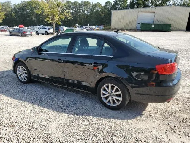 2013 VOLKSWAGEN JETTA SE  
