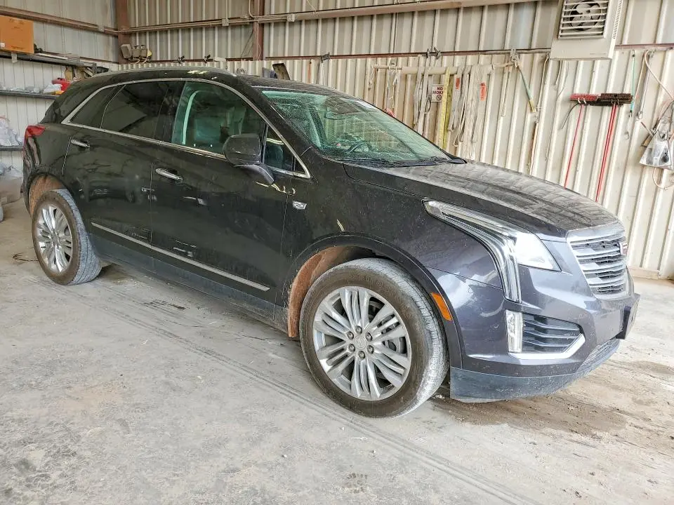 2017 CADILLAC XT5 PREMIUM LUXURY  