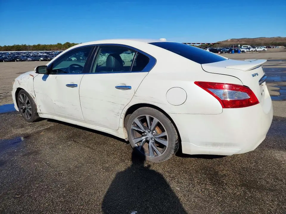 2010 NISSAN MAXIMA 3.5 S  