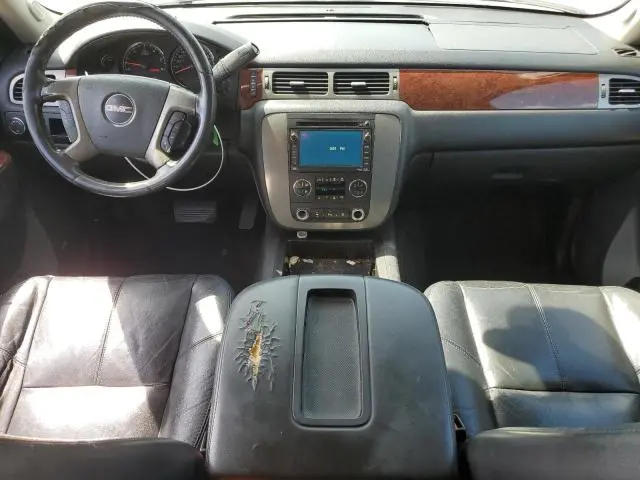 2011 GMC YUKON XL C1500 SLT  