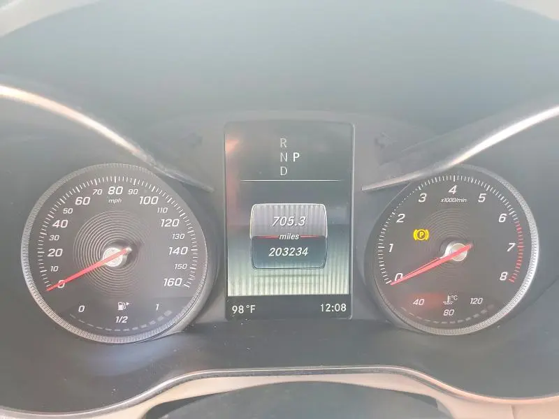 2017 MERCEDES-BENZ GLC 300  