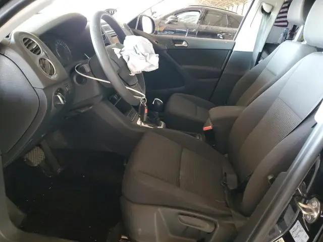 2017 VOLKSWAGEN TIGUAN S  