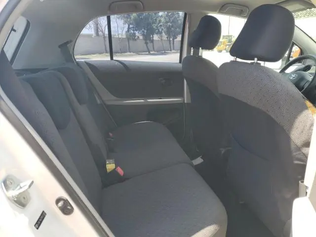 2010 TOYOTA YARIS   
