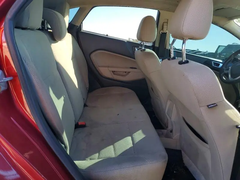2016 FORD FIESTA SE  