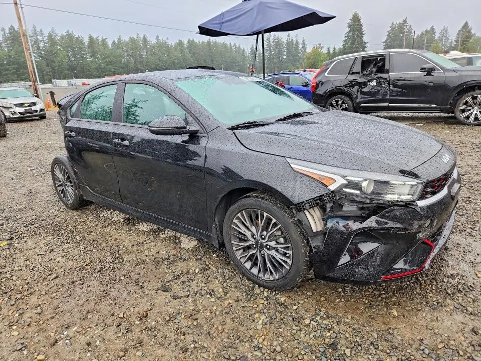 2023 KIA FORTE GT LINE  