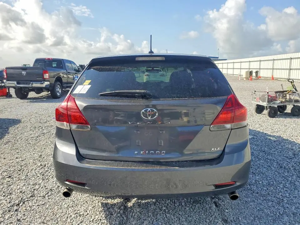 2013 TOYOTA VENZA XLE  