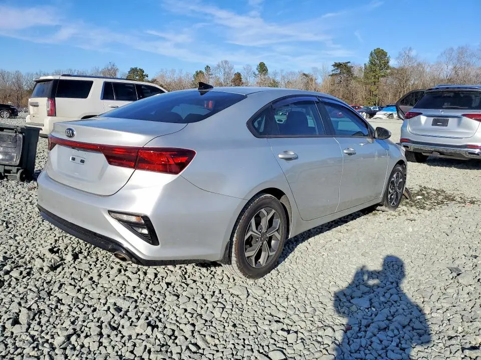 2020 KIA FORTE FE  