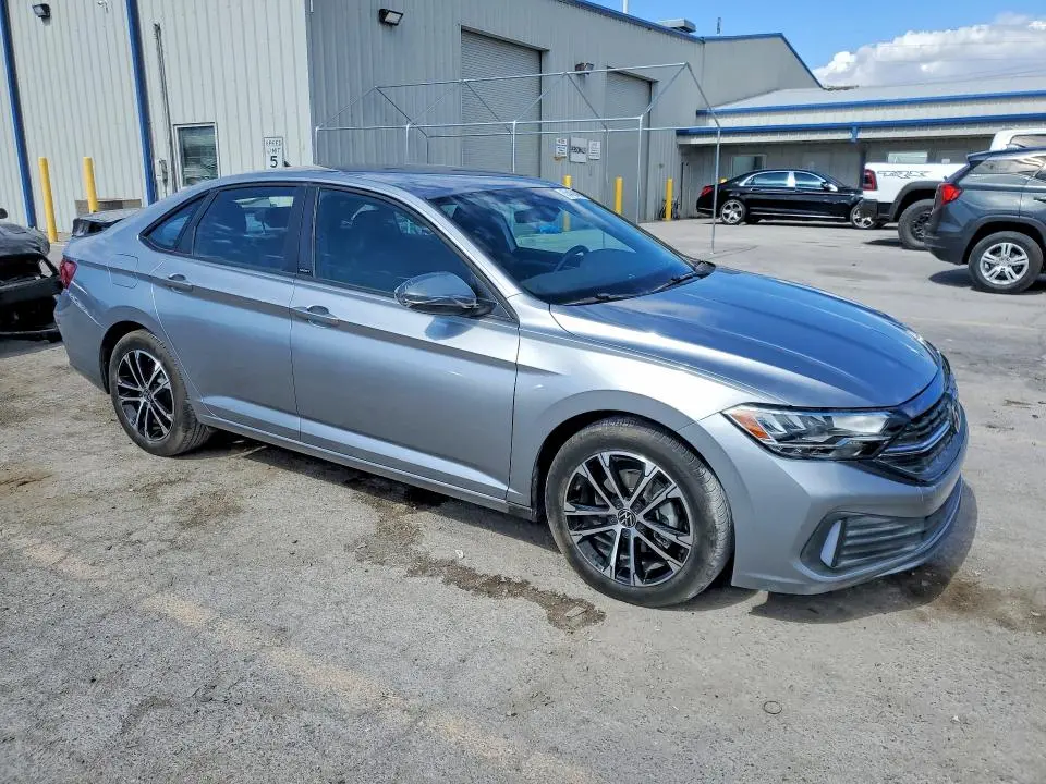 2024 VOLKSWAGEN JETTA SPORT  