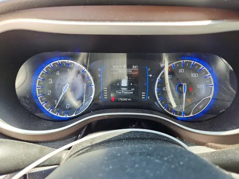 2017 CHRYSLER PACIFICA TOURING  
