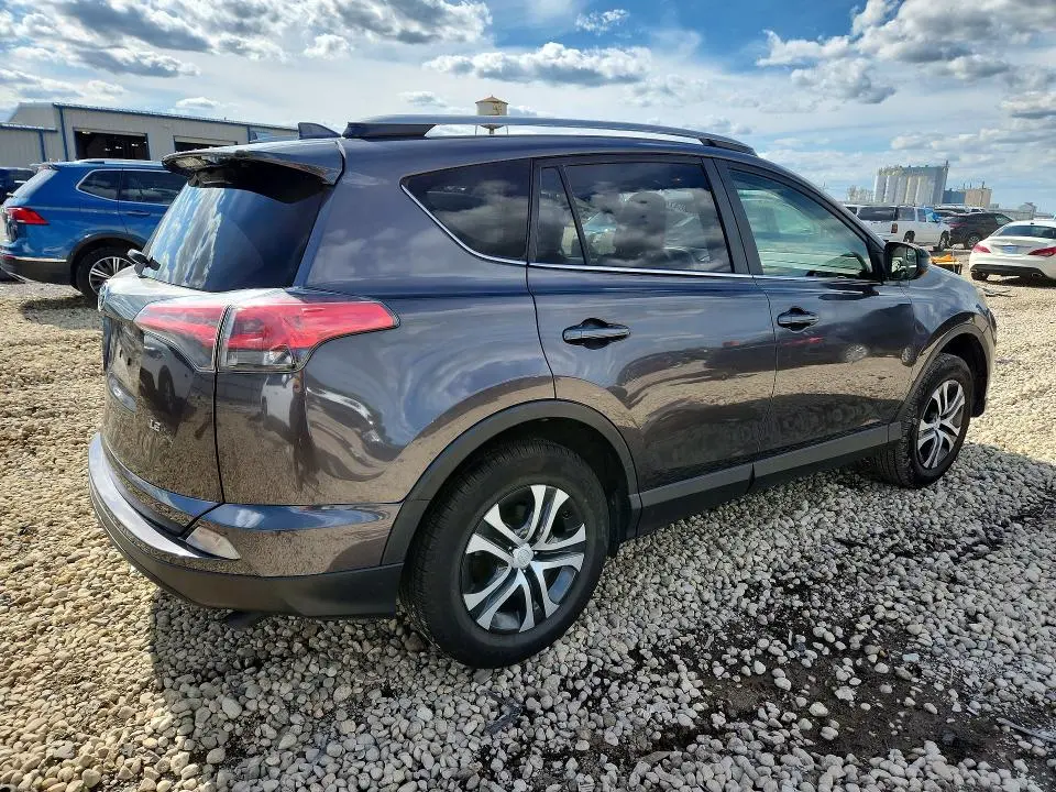 2018 TOYOTA RAV4 LE  