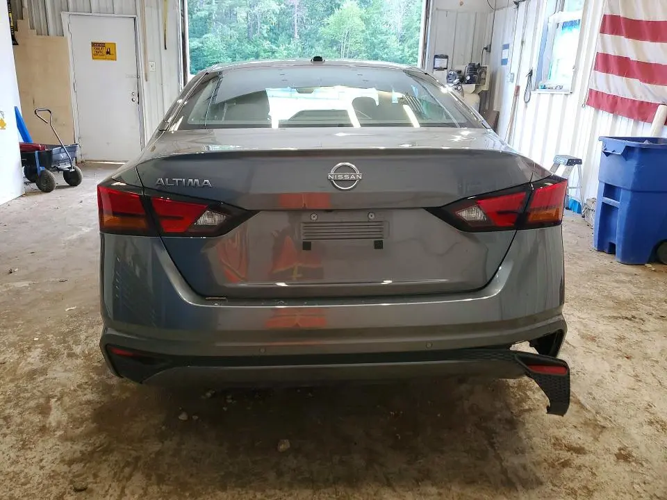 2026 NISSAN ALTIMA SV  