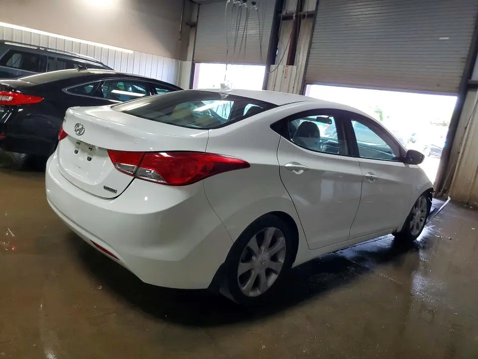 2012 HYUNDAI ELANTRA LIMITED  