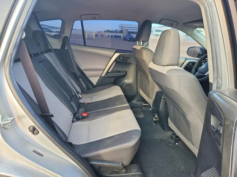 2013 TOYOTA RAV4 LE  