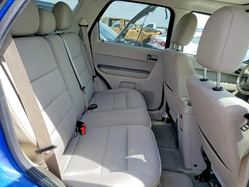 2011 FORD ESCAPE XLT  