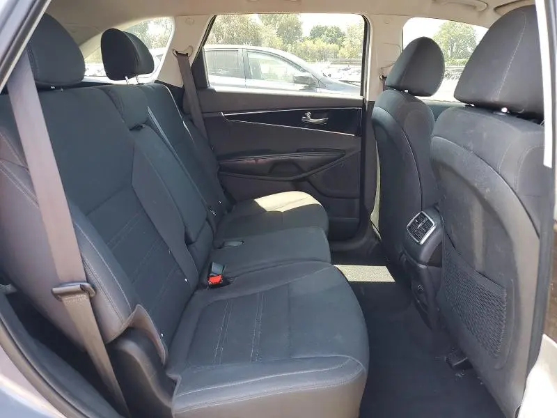 2020 KIA SORENTO L  