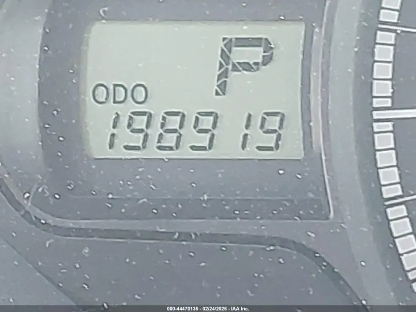 2014 TOYOTA SIENNA LE V6 8 PASSENGER