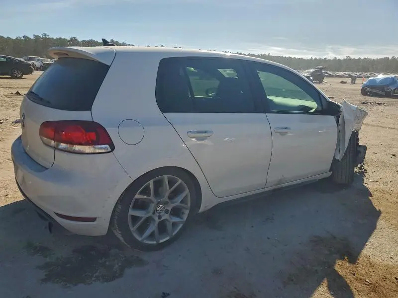 2013 VOLKSWAGEN GTI   