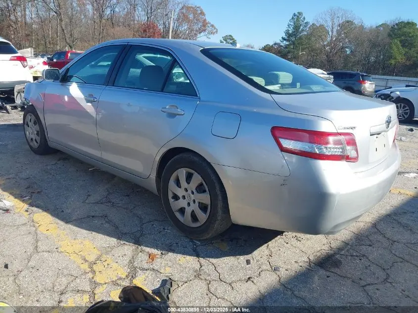 2011 TOYOTA CAMRY LE