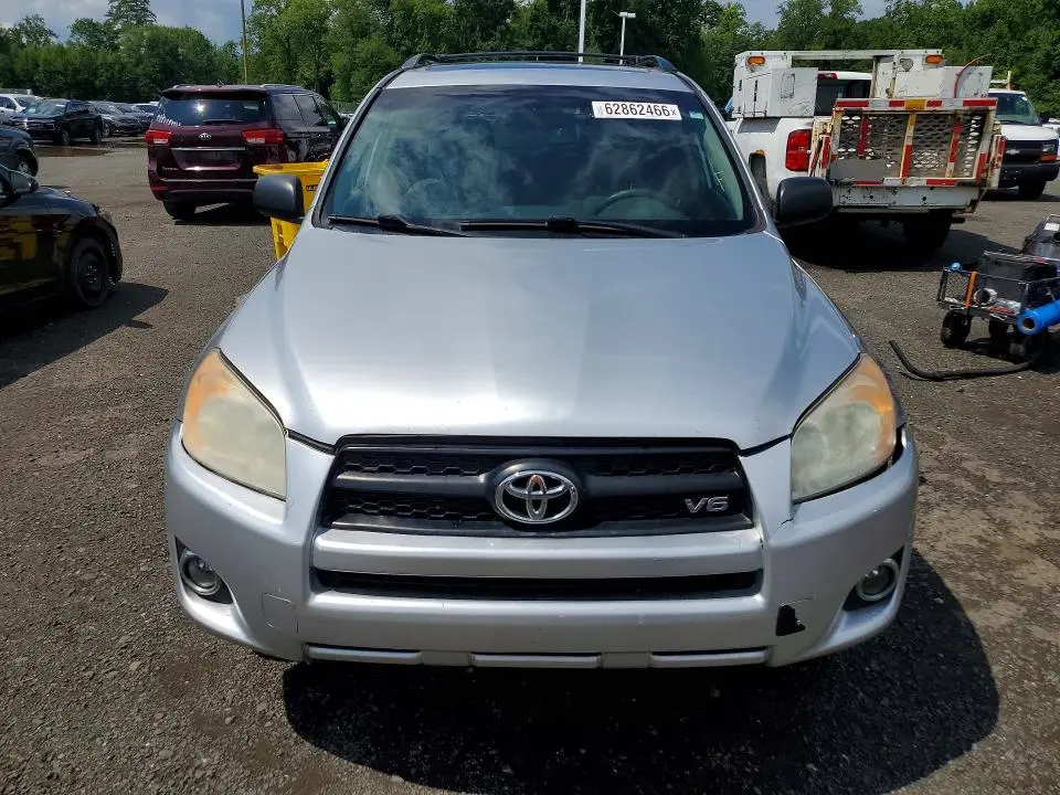 2012 TOYOTA RAV4 BASE  