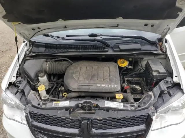 2016 DODGE GRAND CARAVAN SE  